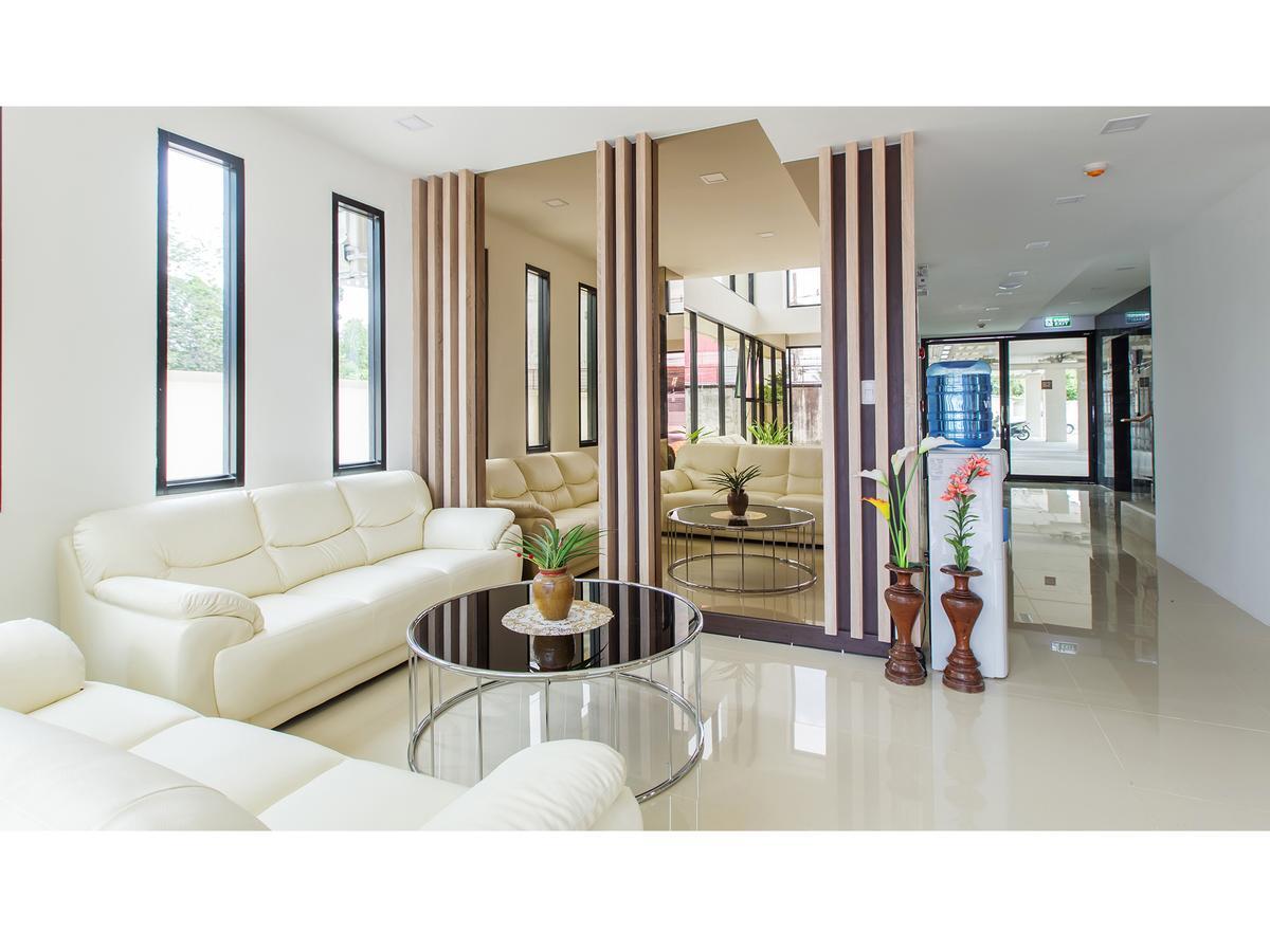 B2 Ubon Premier Hotel Ubon Ratchathani Bagian luar foto