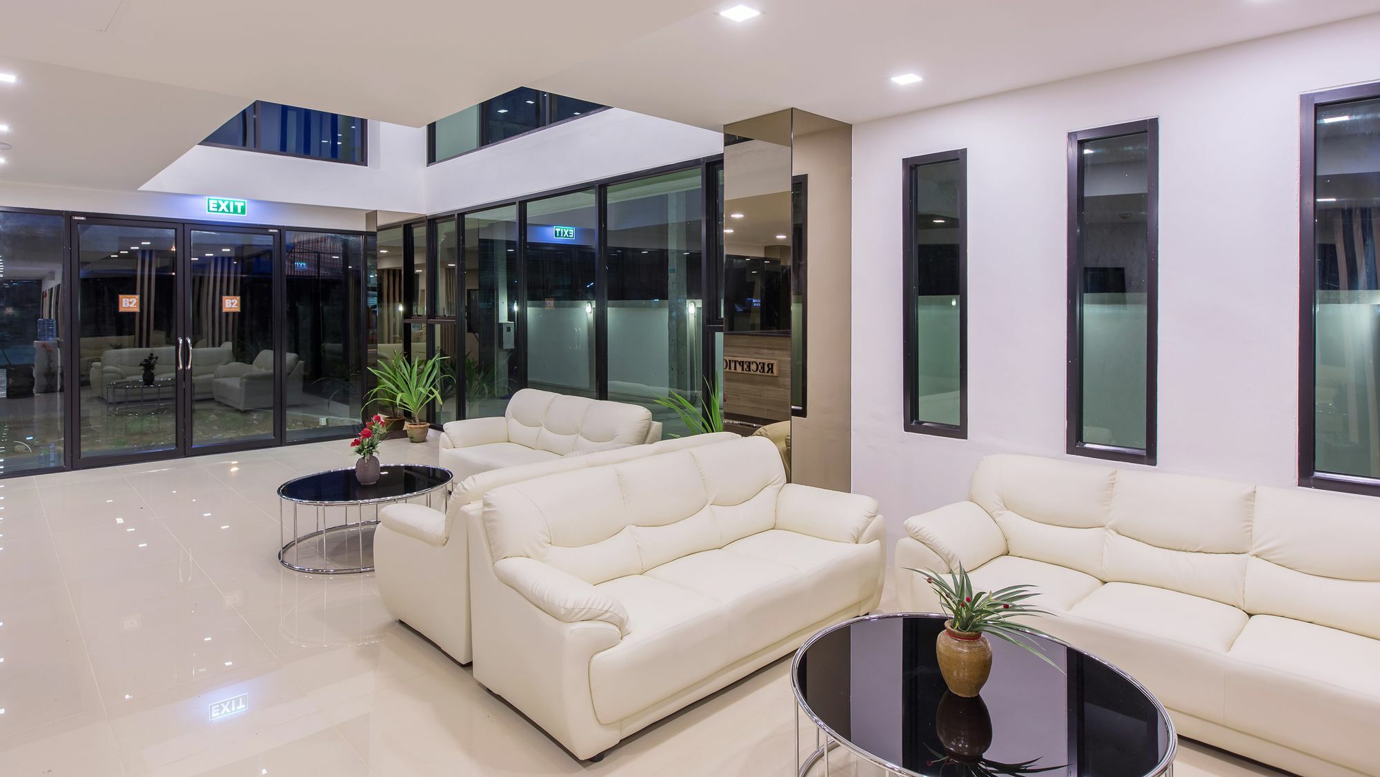B2 Ubon Premier Hotel Ubon Ratchathani Bagian luar foto
